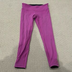 Lululemon low rise reversible leggings in purple/black